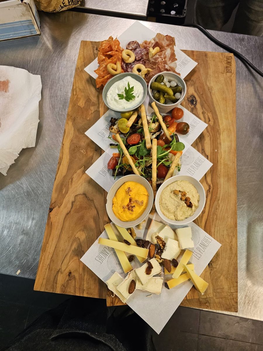 La grande planche des amis